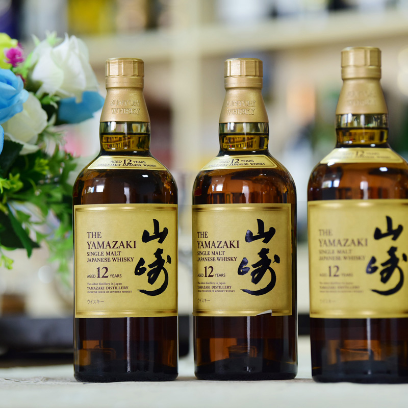极其受欢迎的山崎12年威士忌The Yamazaki 12 Whisky单一麦